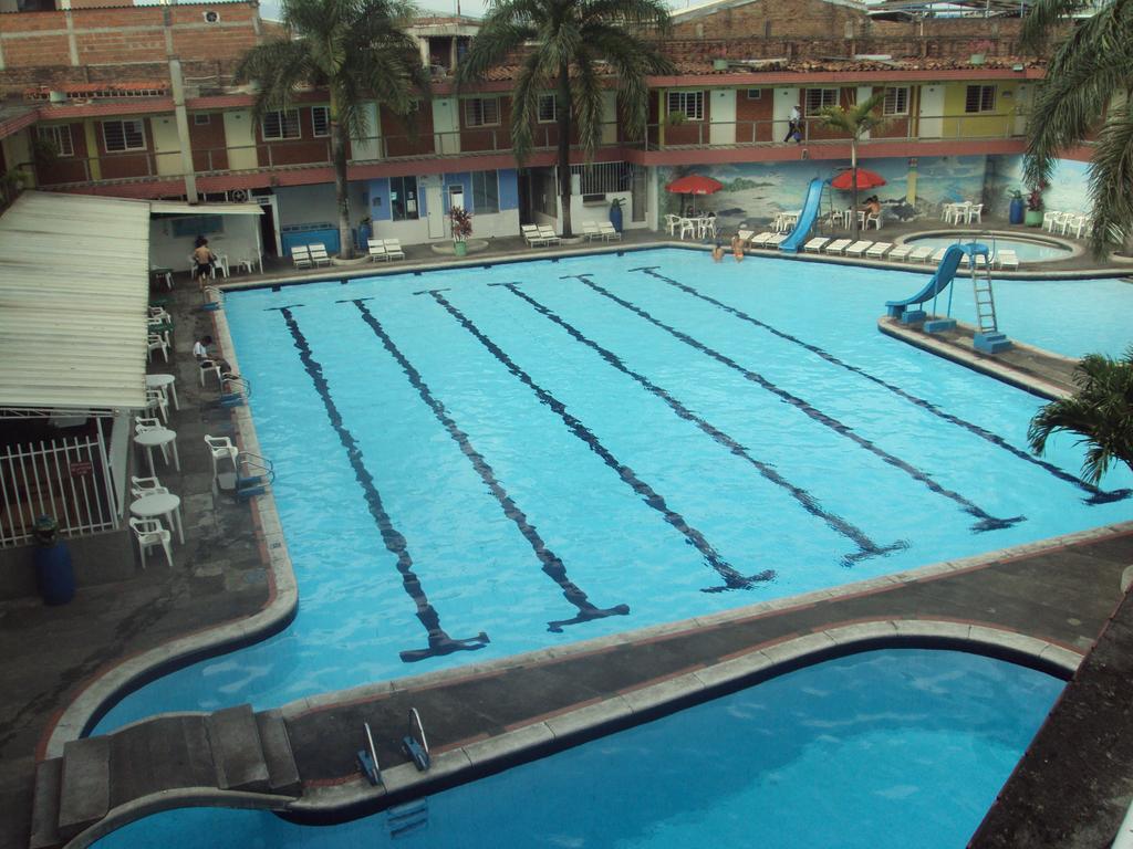 Hotel La Luna Santiago de Cali Extérieur photo
