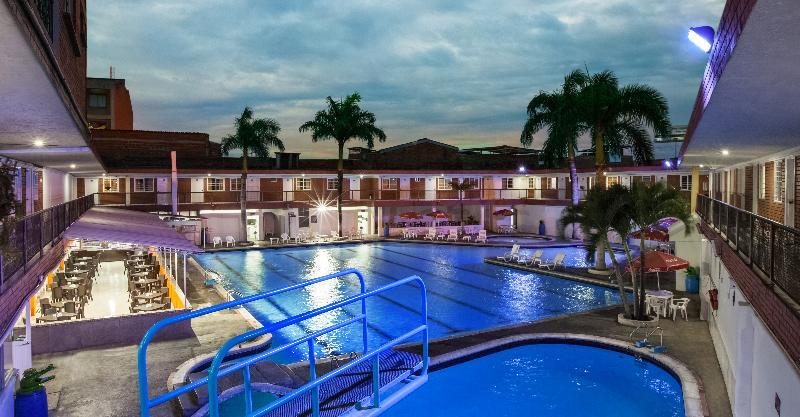 Hotel La Luna Santiago de Cali Extérieur photo