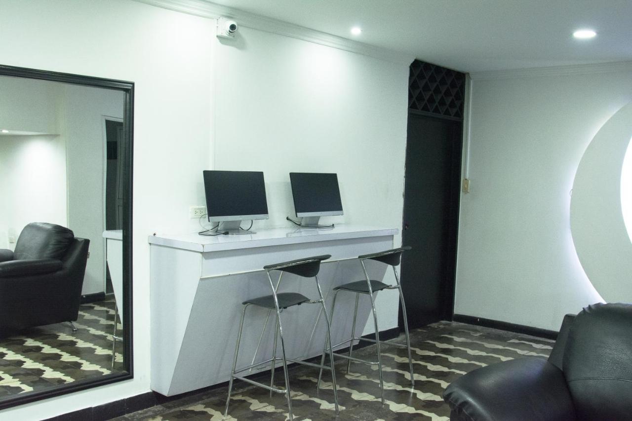 Hotel La Luna Santiago de Cali Extérieur photo